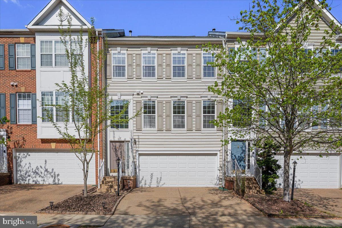 20839 Miranda Falls Square