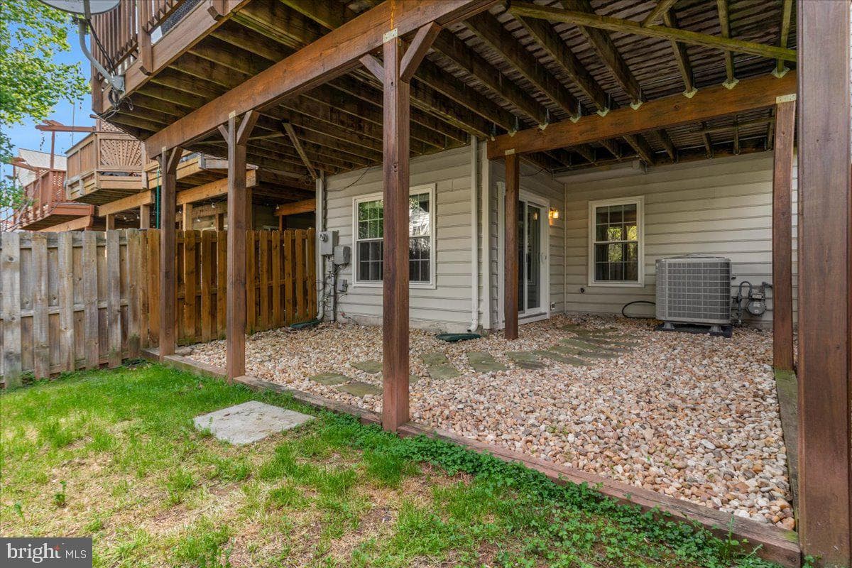 20839 Miranda Falls Square photo 41