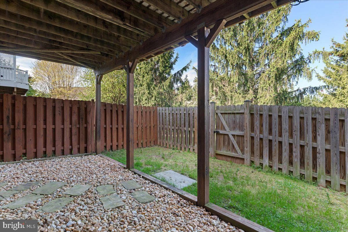 20839 Miranda Falls Square photo 43