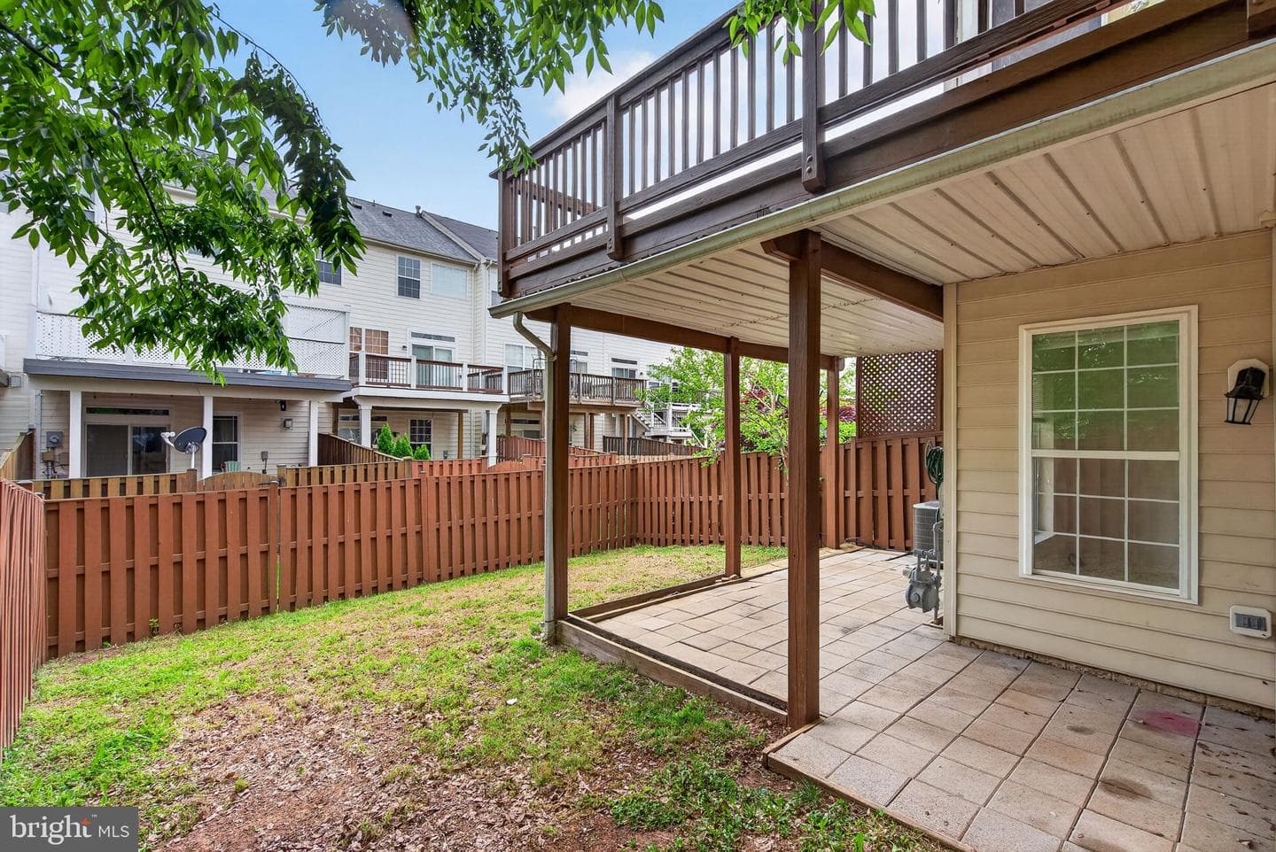 557 Edmonton Terrace NE photo 54
