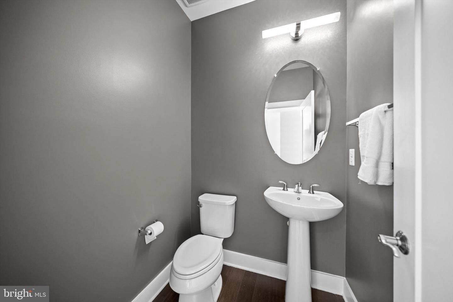 44741 Medway Terrace photo 8