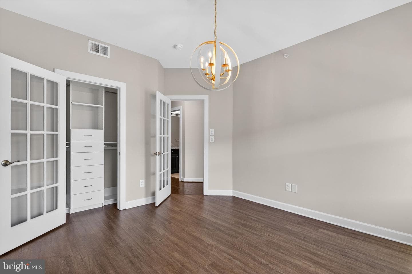 43388 Whitehead Terrace photo 38