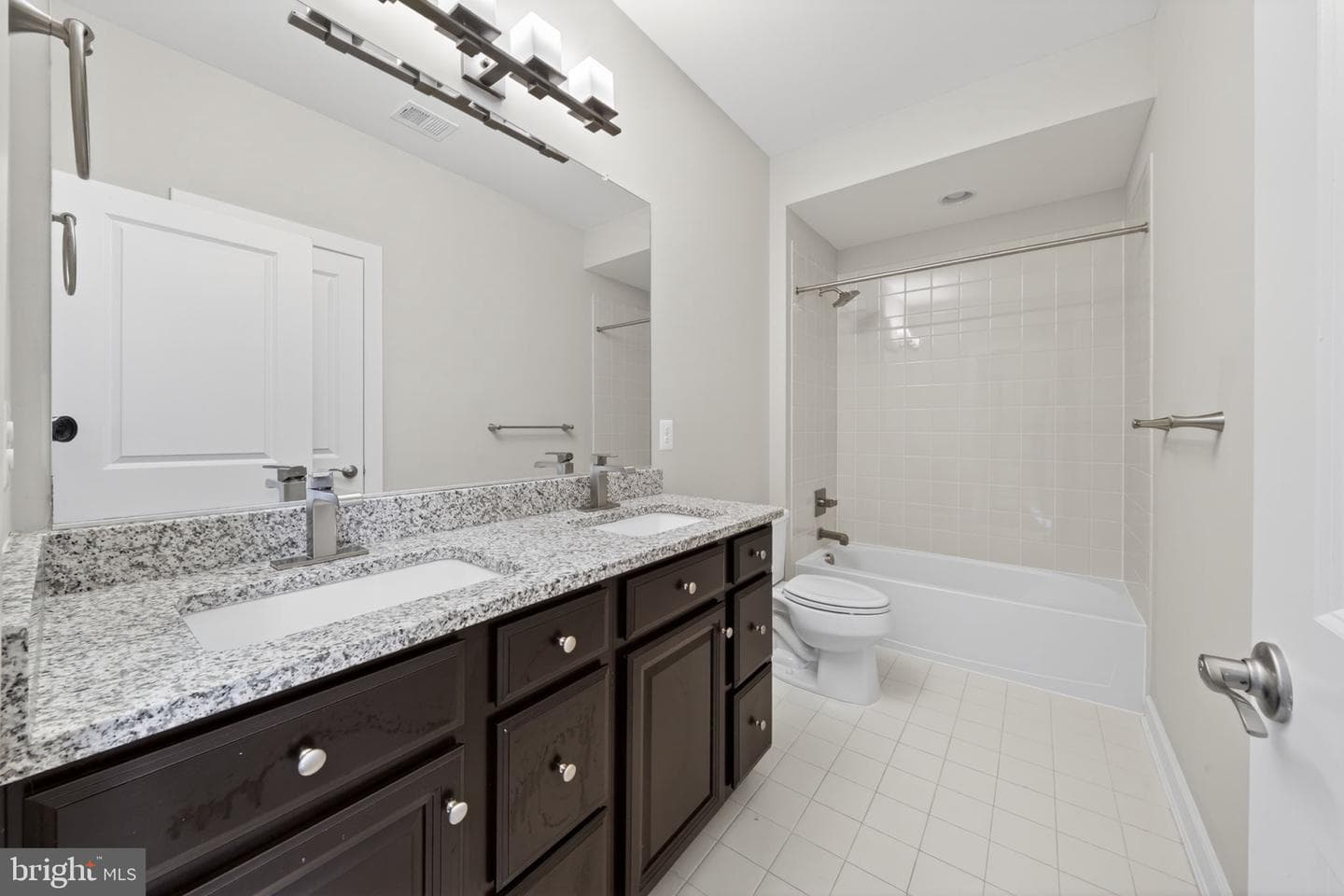 43388 Whitehead Terrace photo 39
