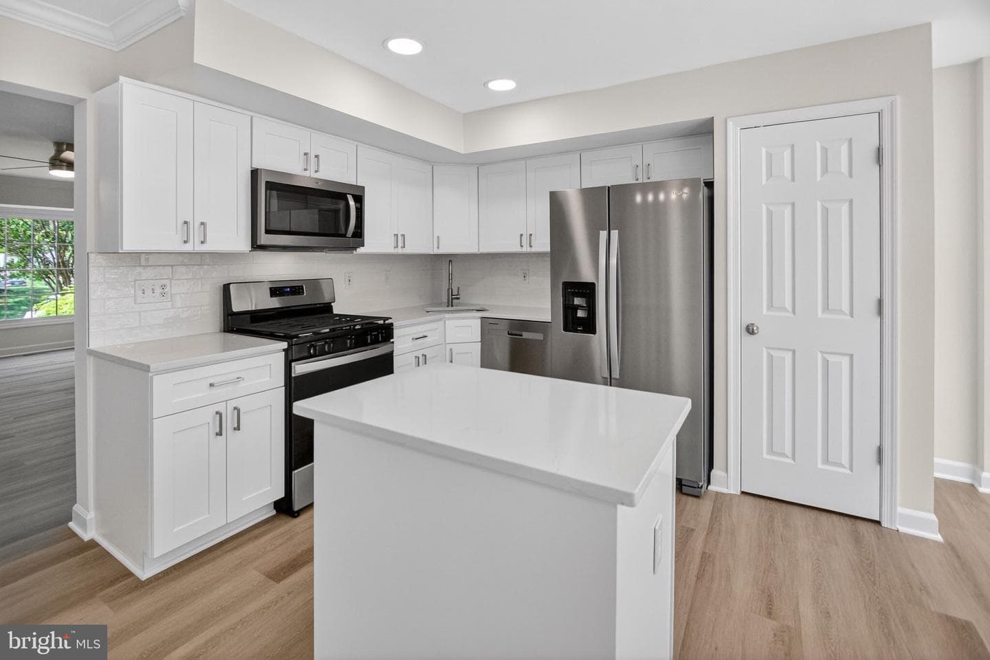 21152 Hedgerow Terrace photo 29