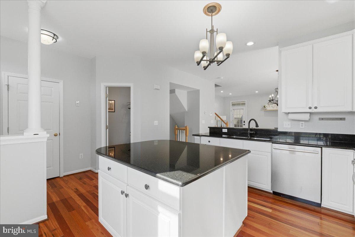 20361 Hartwell Street photo 8
