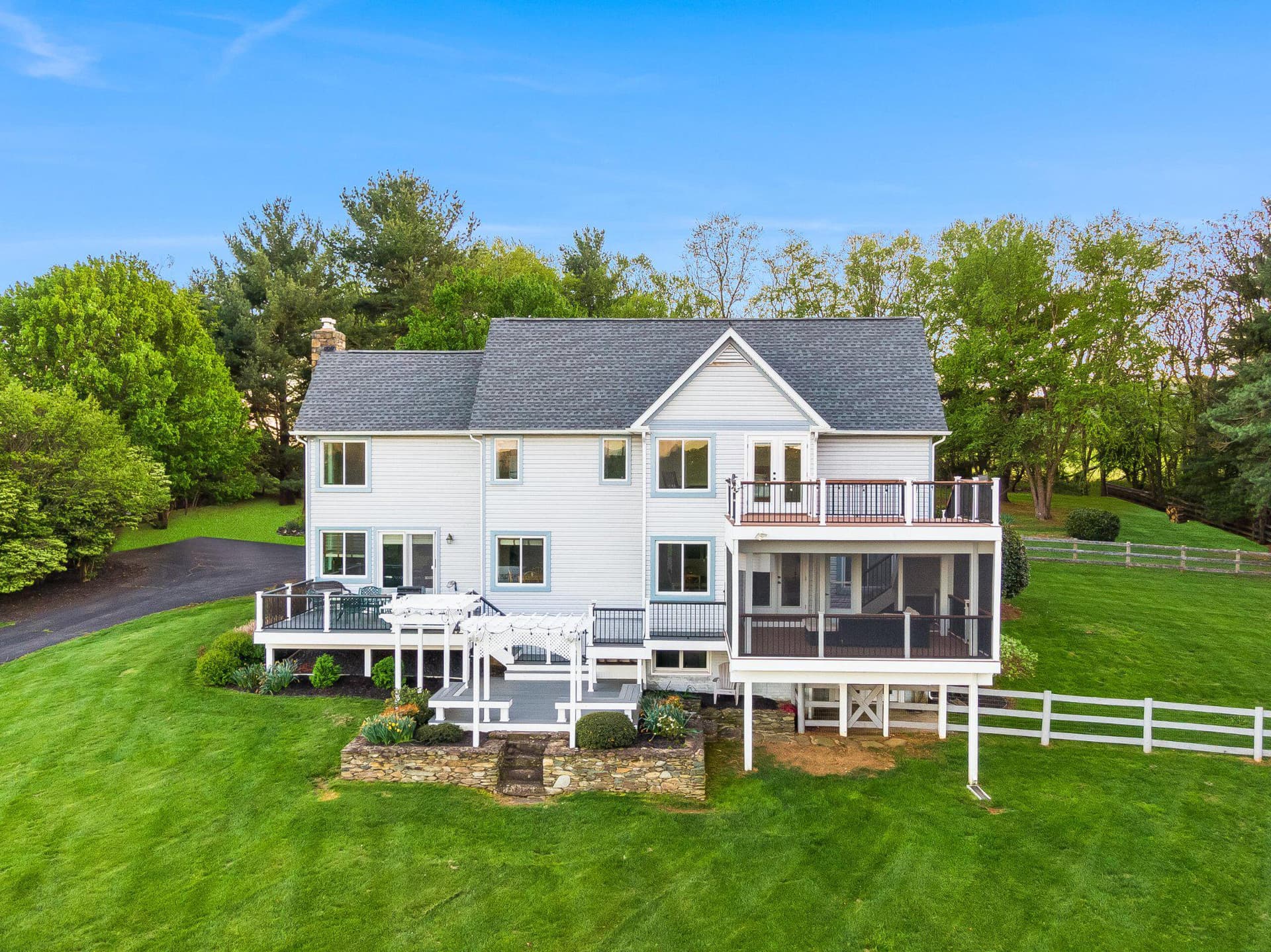 35571 Suffolk Lane photo 4