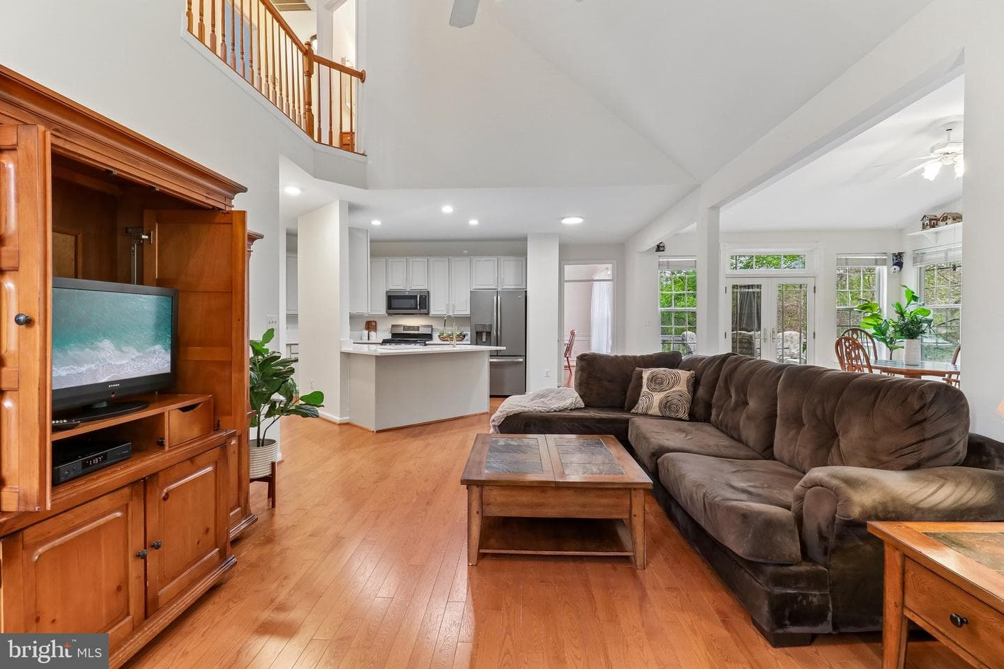 43528 Clivedon Court photo 12