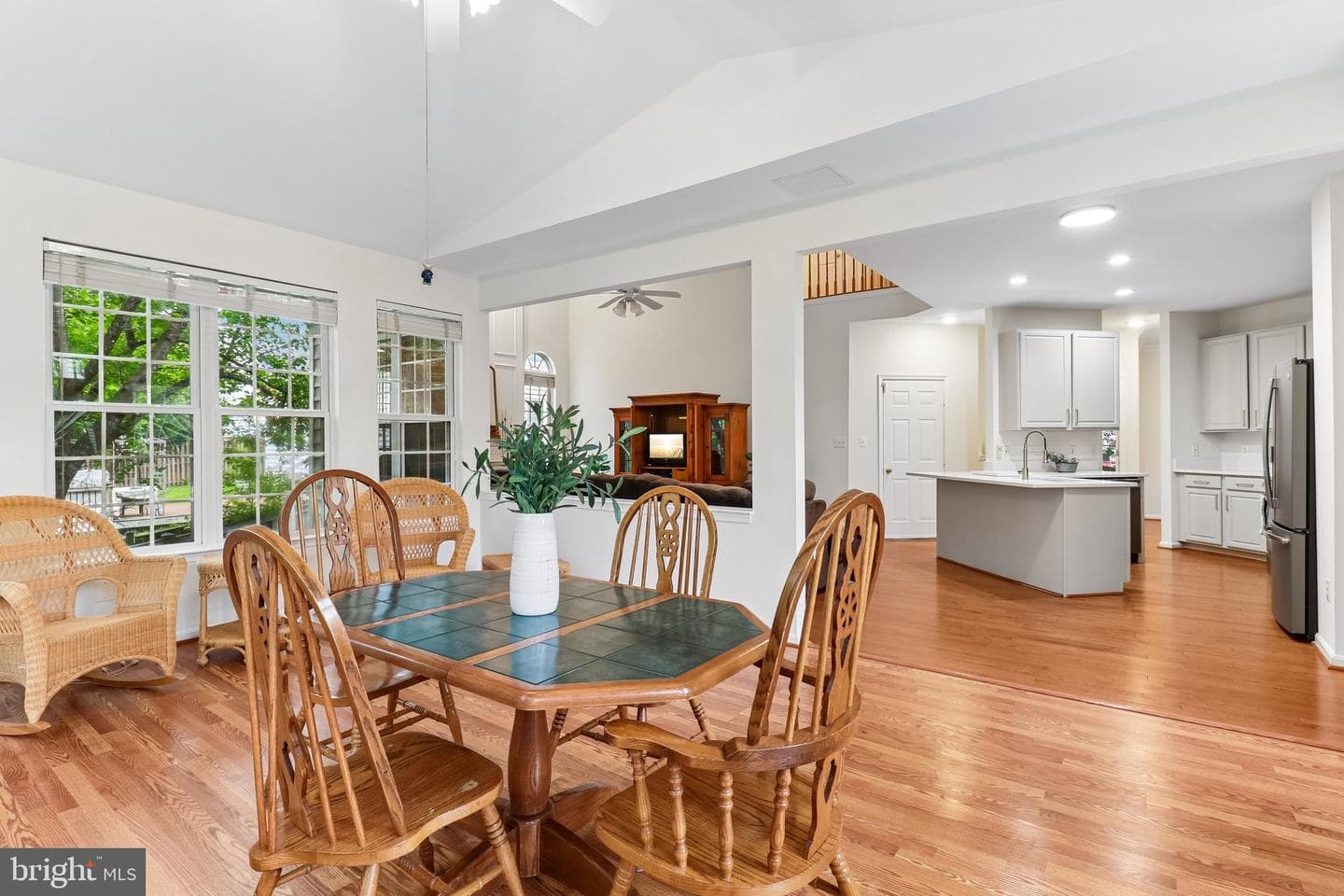 43528 Clivedon Court photo 16