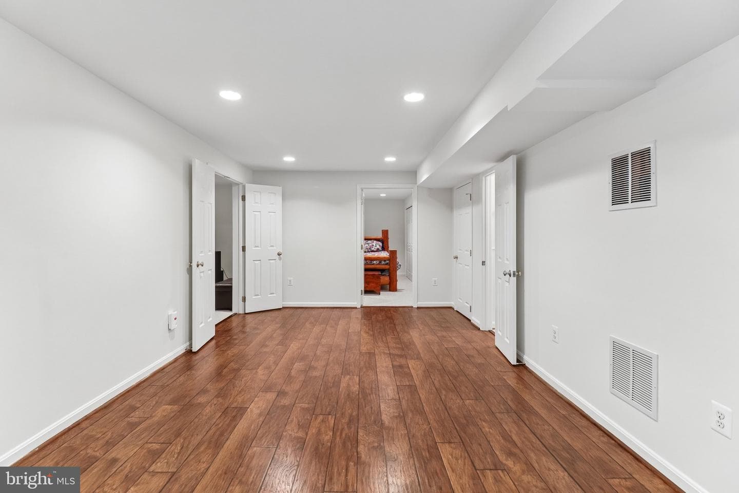 43528 Clivedon Court photo 39