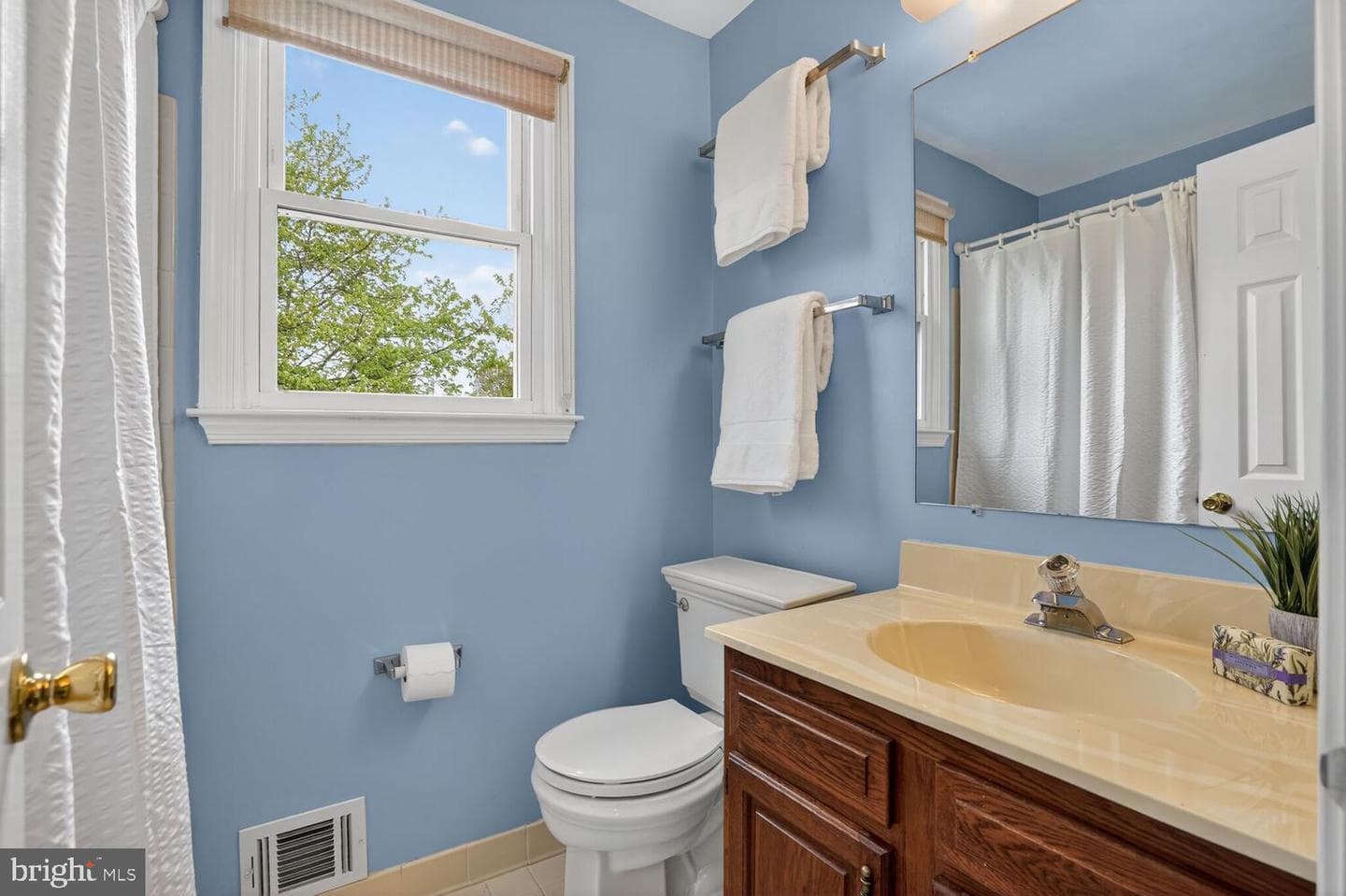 1122 Janney Street SW photo 27