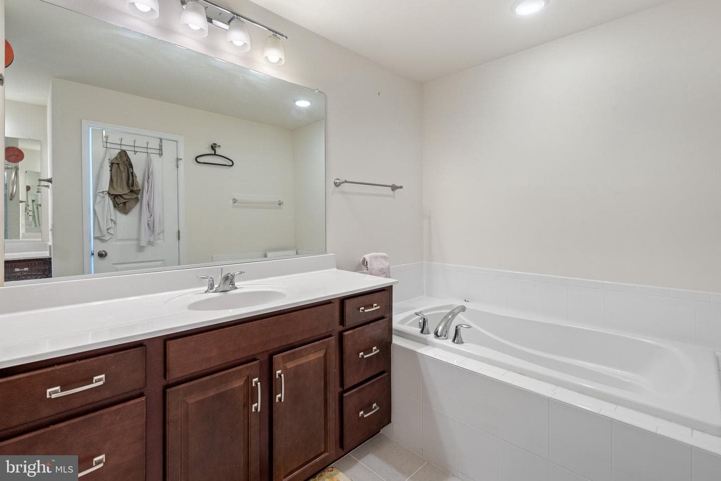 42385 Dogwood Glen Square photo 40