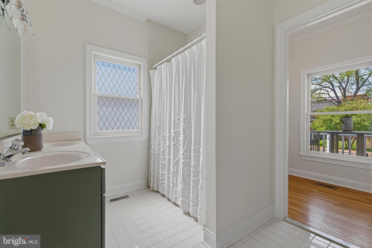 106 Harrison Street NE photo 30
