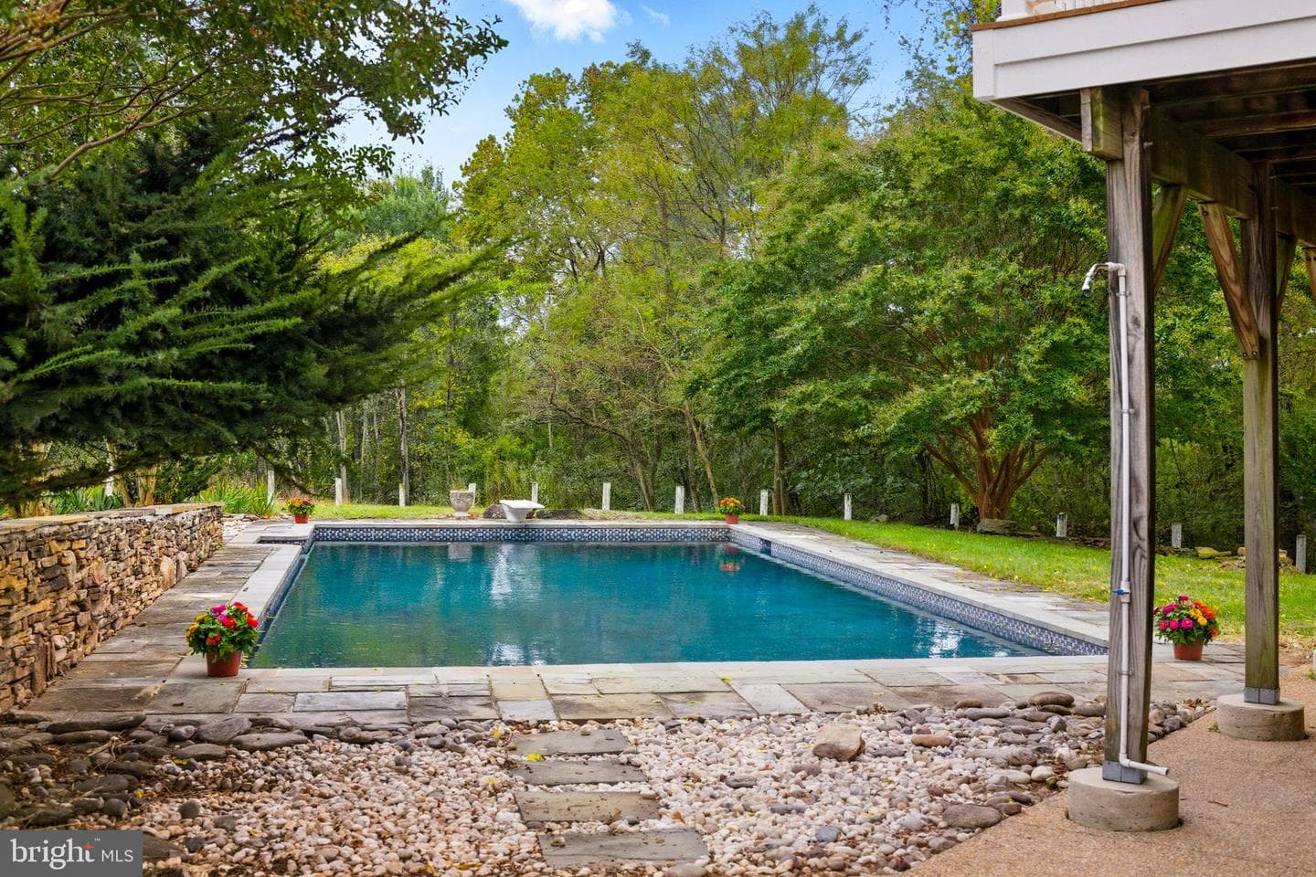 15018 Clover Hill Road photo 4