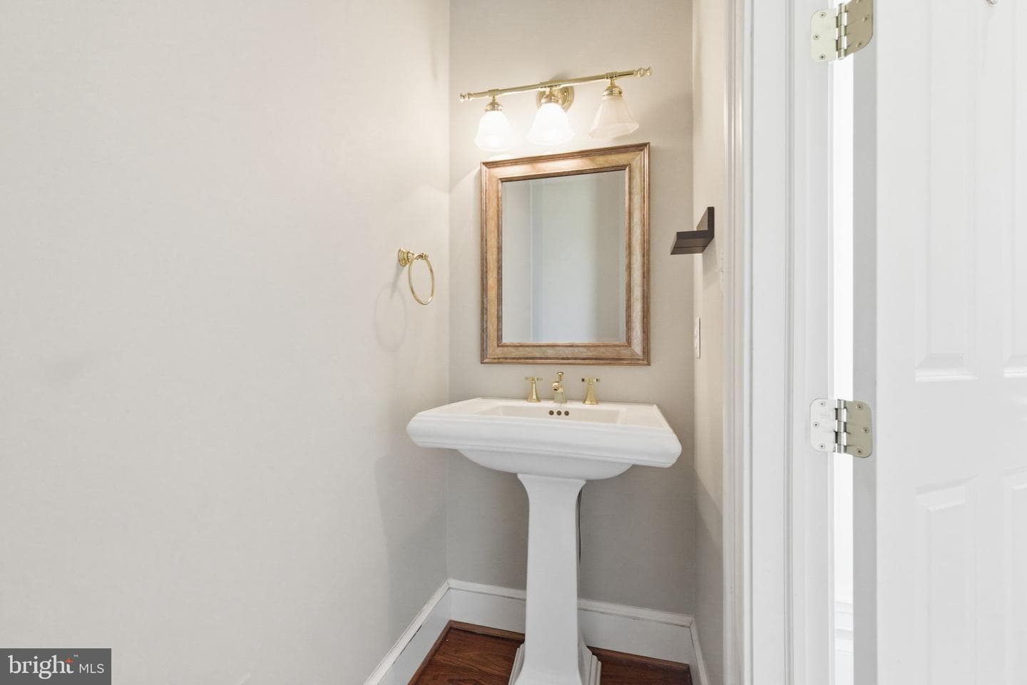 15018 Clover Hill Road photo 40