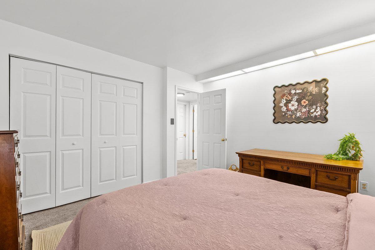 314 Belmont Place SW photo 31