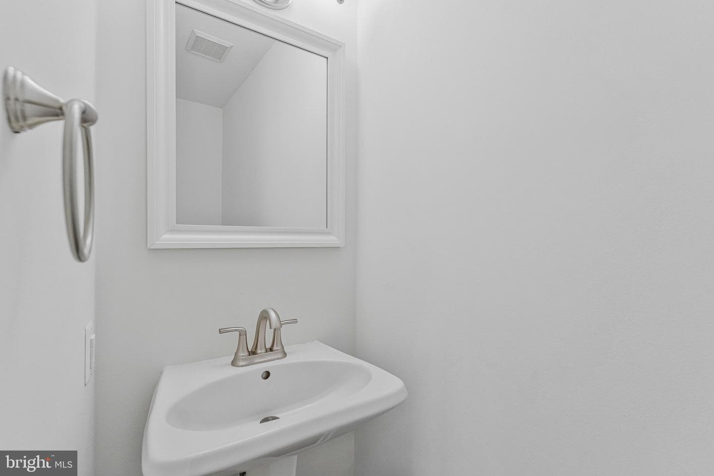16 Dulany Court photo 17