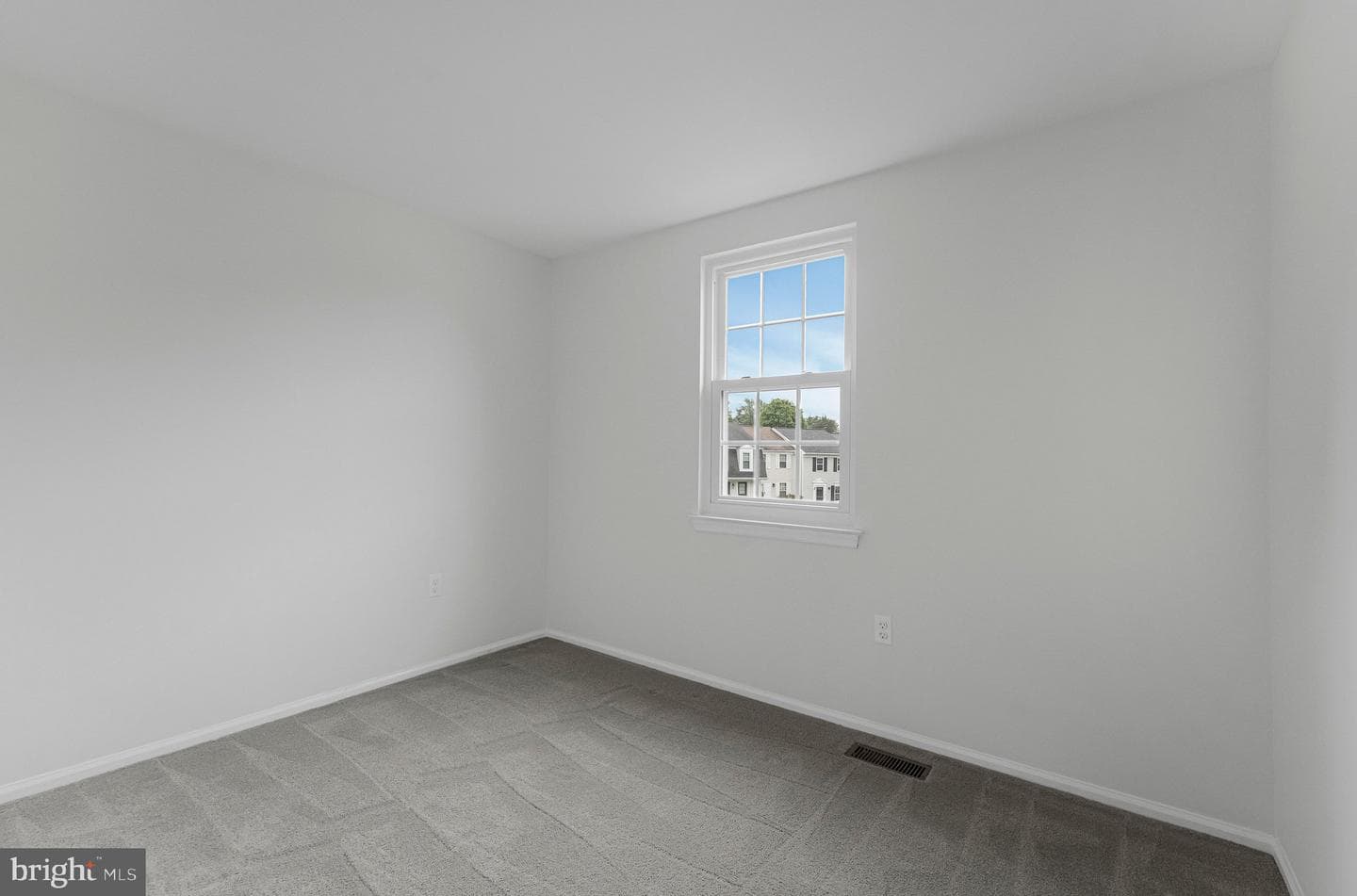 16 Dulany Court photo 30