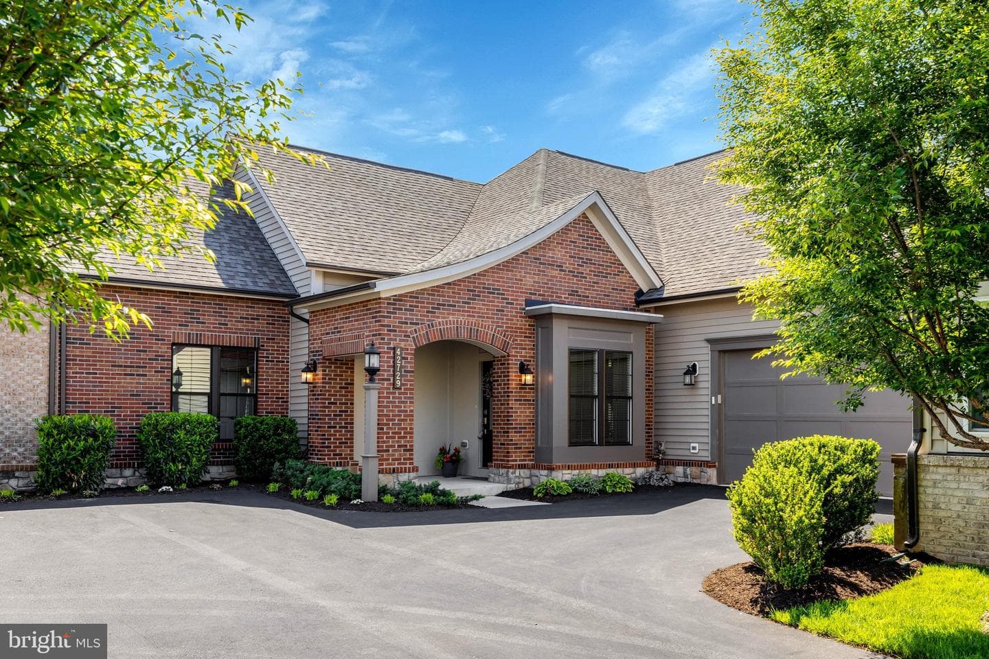 42729 Autumn Day Terrace, Ashburn