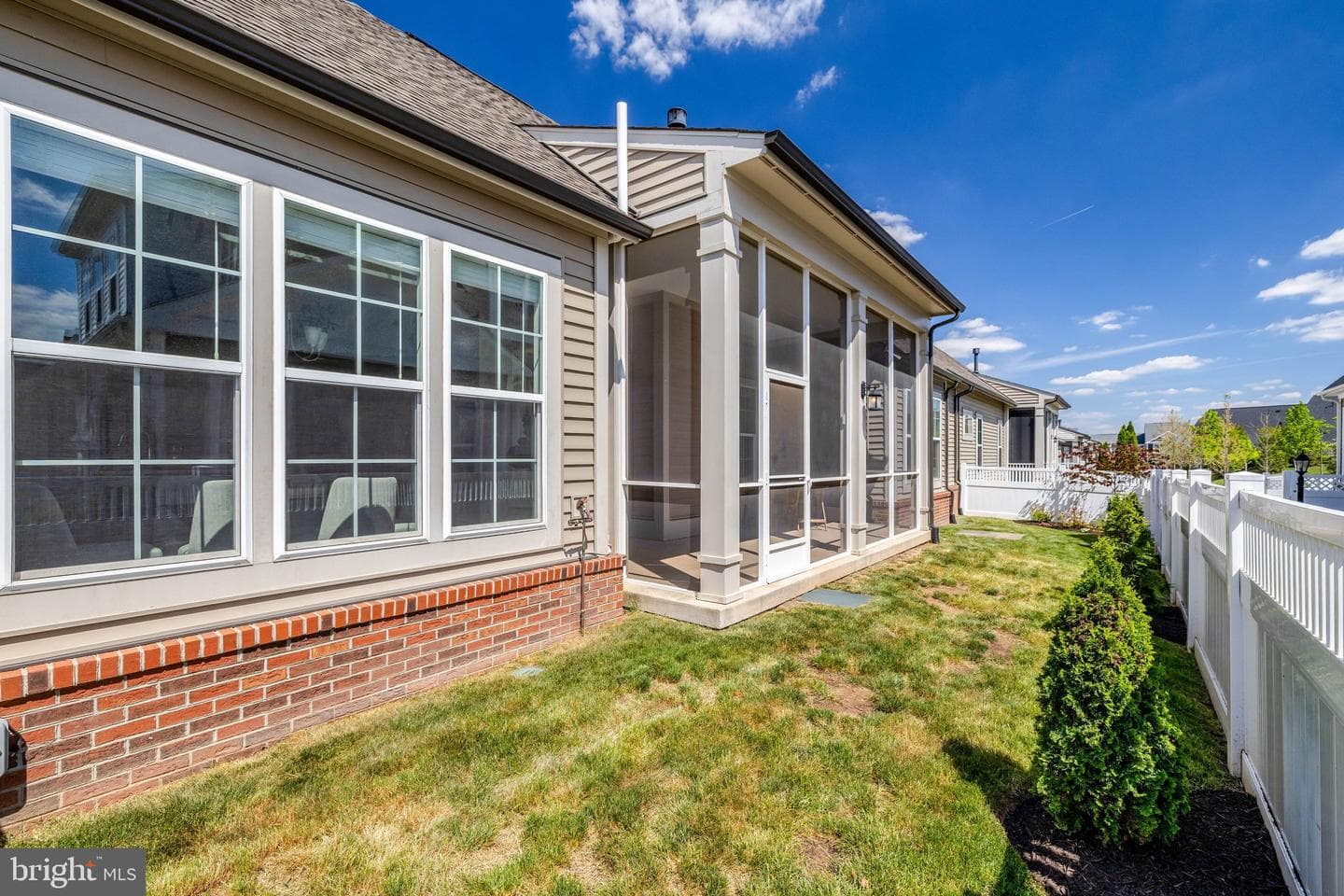 42729 Autumn Day Terrace photo 47