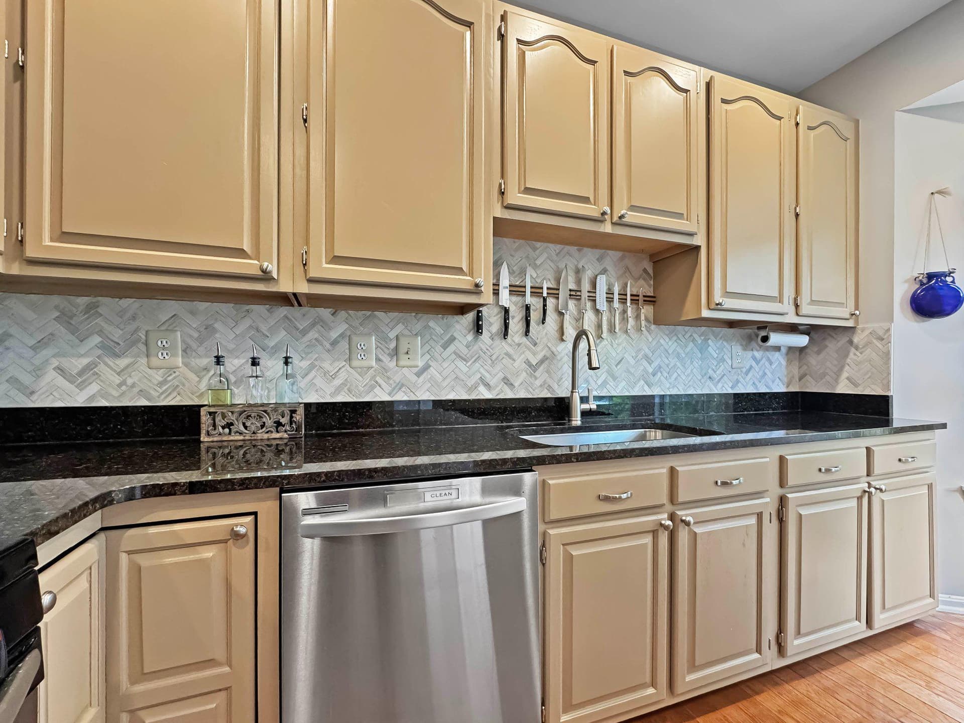 47640 Comer Square photo 10