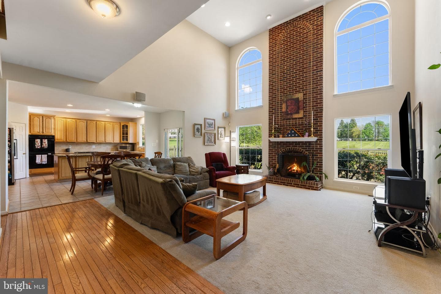 800 Valley Springs Drive photo 17