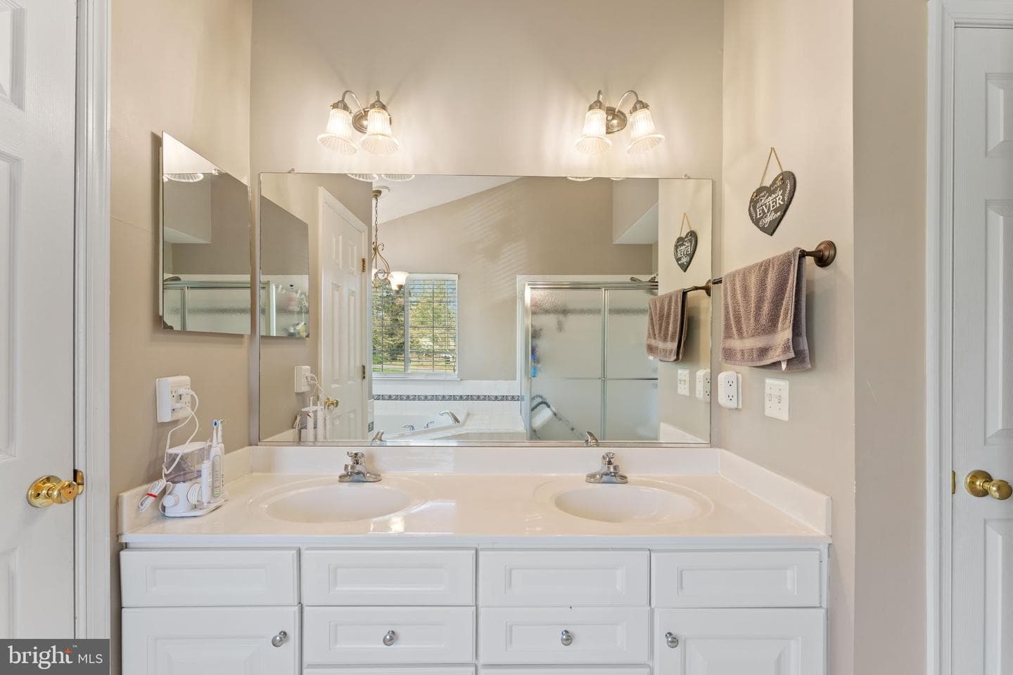800 Valley Springs Drive photo 58