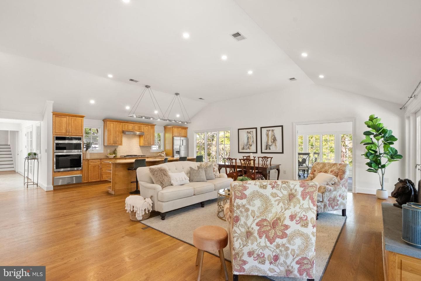 23357 Wildwood Ln photo 13