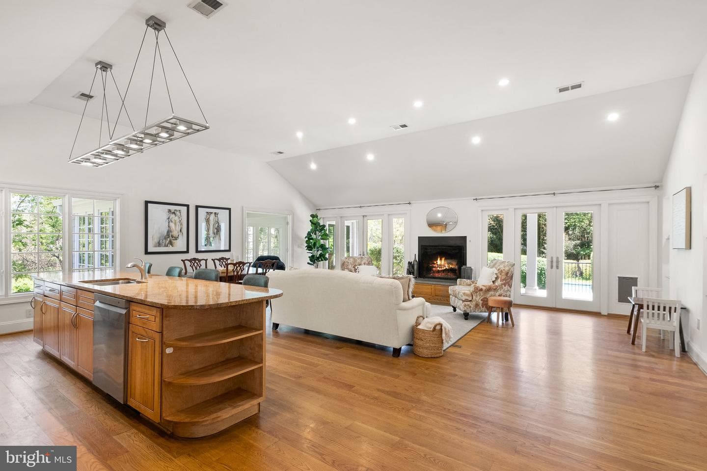 23357 Wildwood Ln photo 21