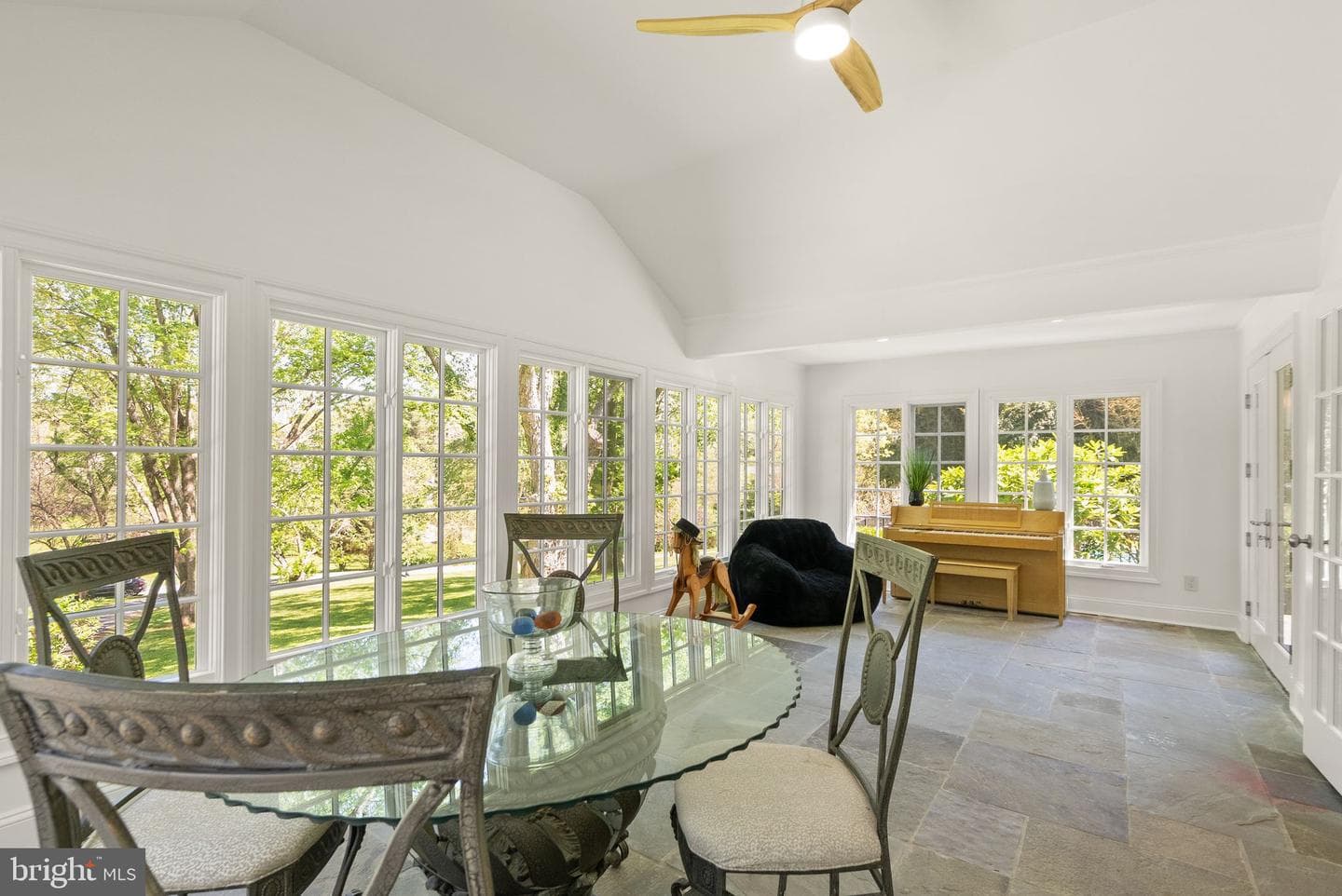 23357 Wildwood Ln photo 27