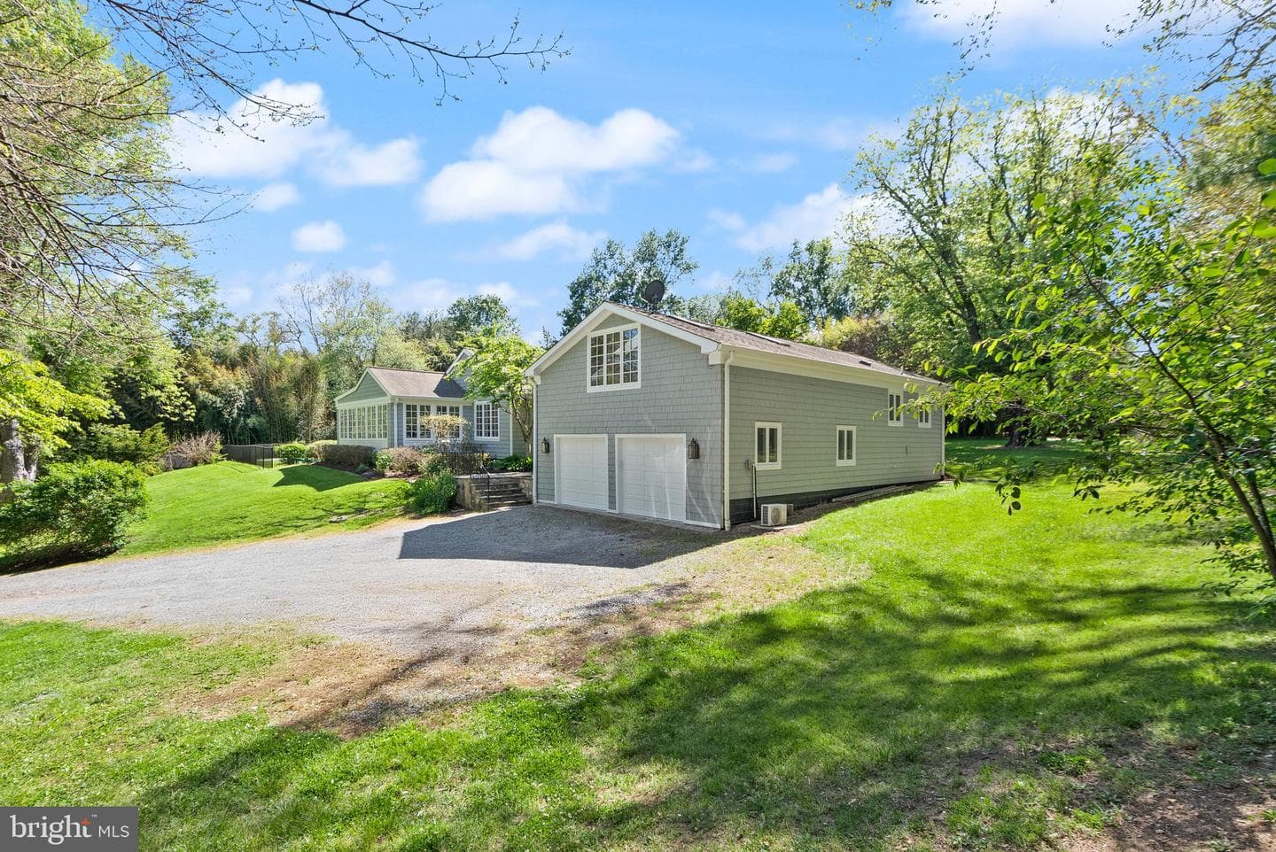 23357 Wildwood Ln photo 3