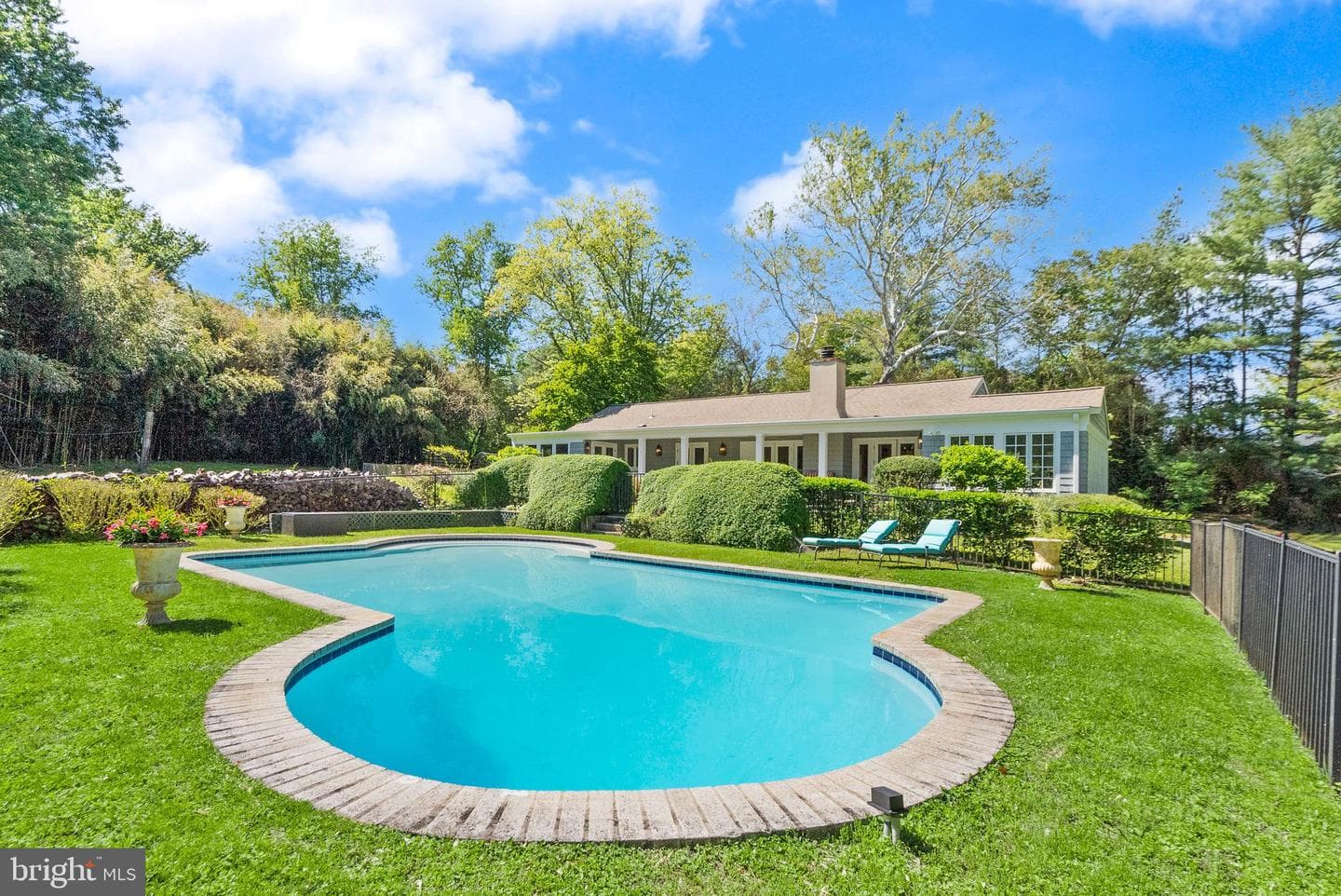 23357 Wildwood Ln photo 64