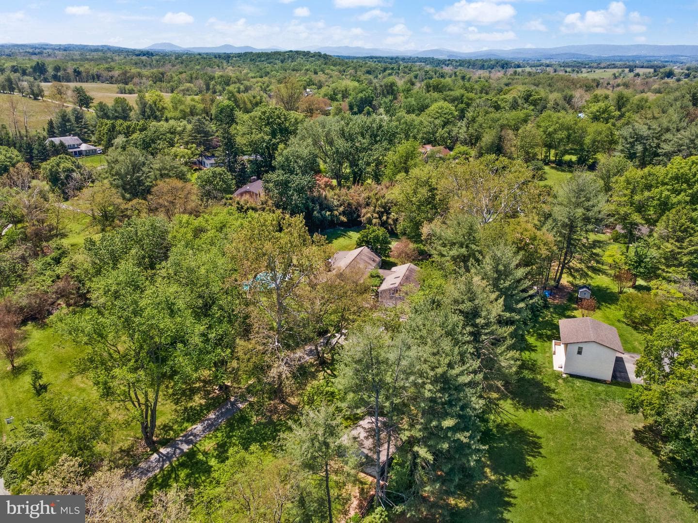 23357 Wildwood Ln photo 82