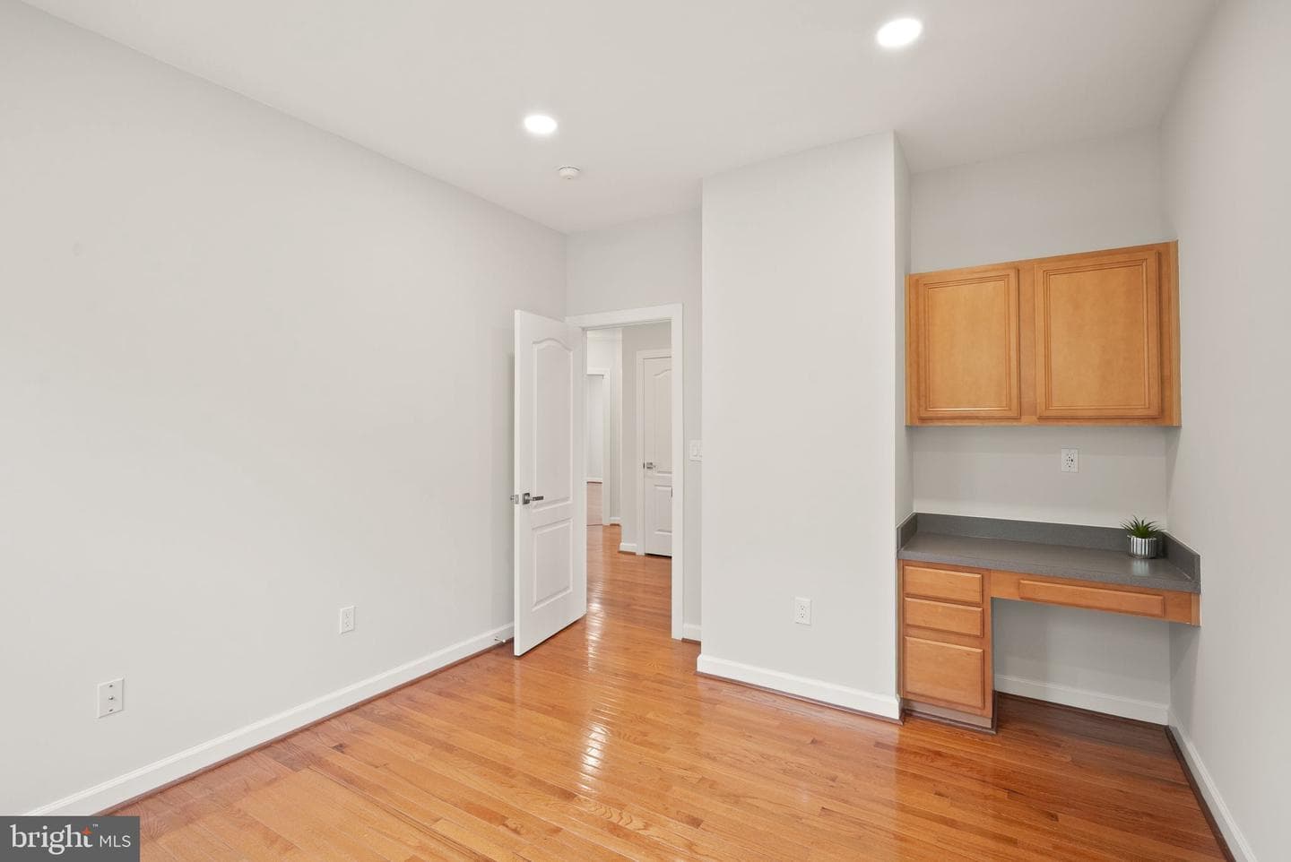 42669 Emperor Dr photo 56