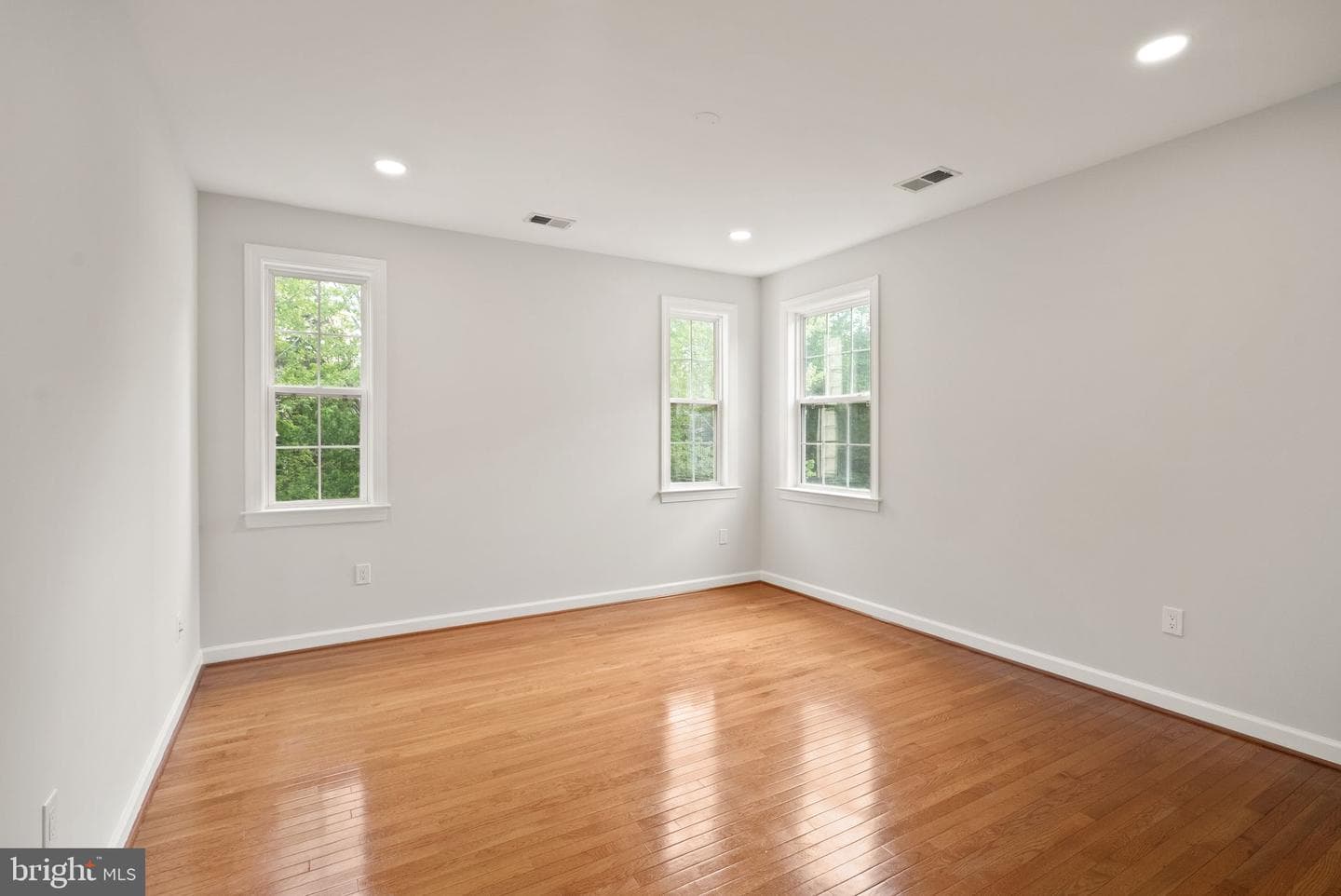 42669 Emperor Dr photo 60
