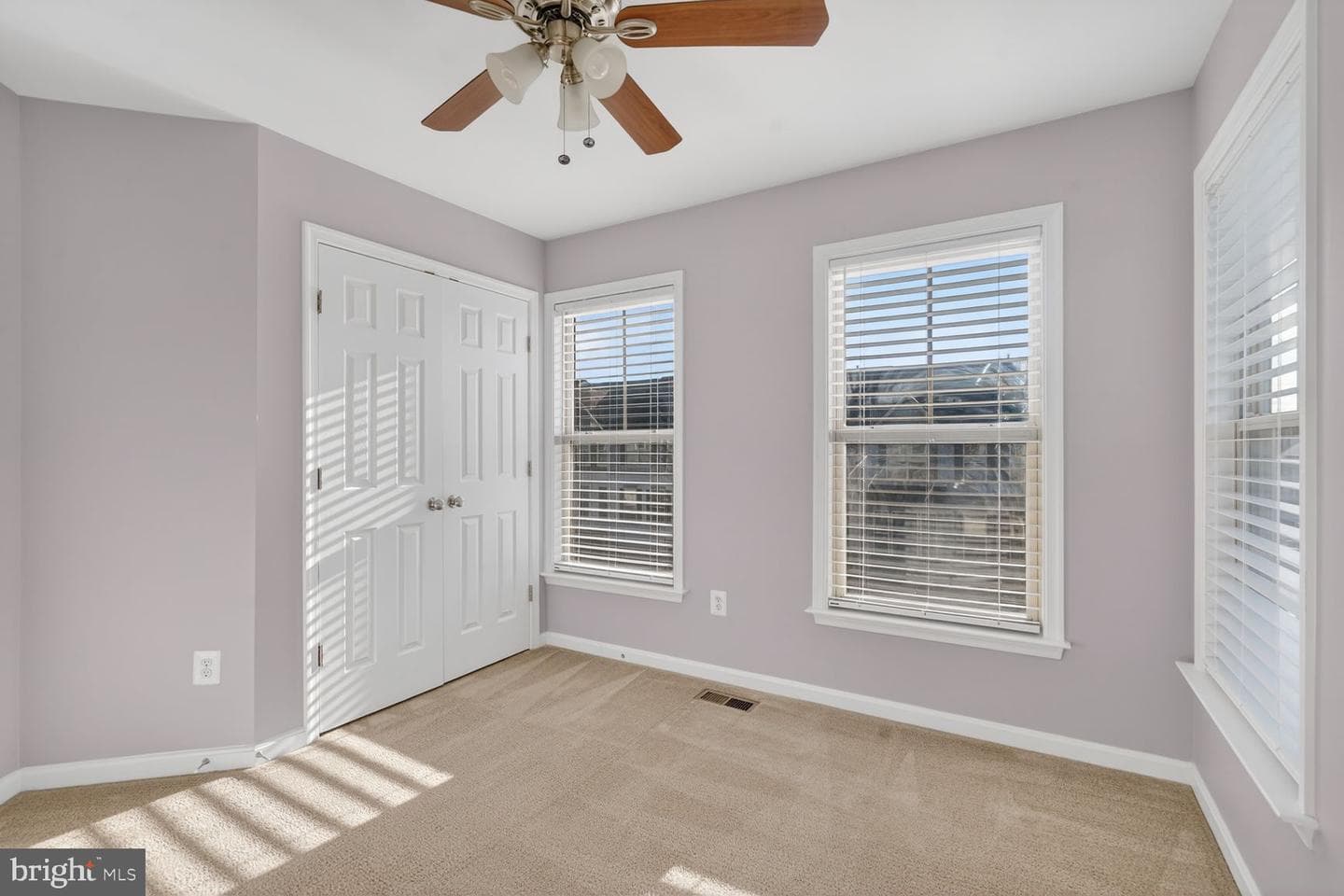 22166 Napier Terrace photo 20