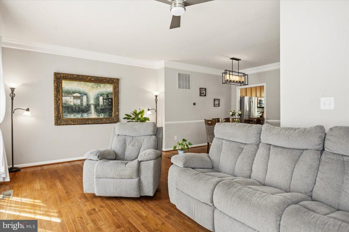 210 Elder Terrace photo 12