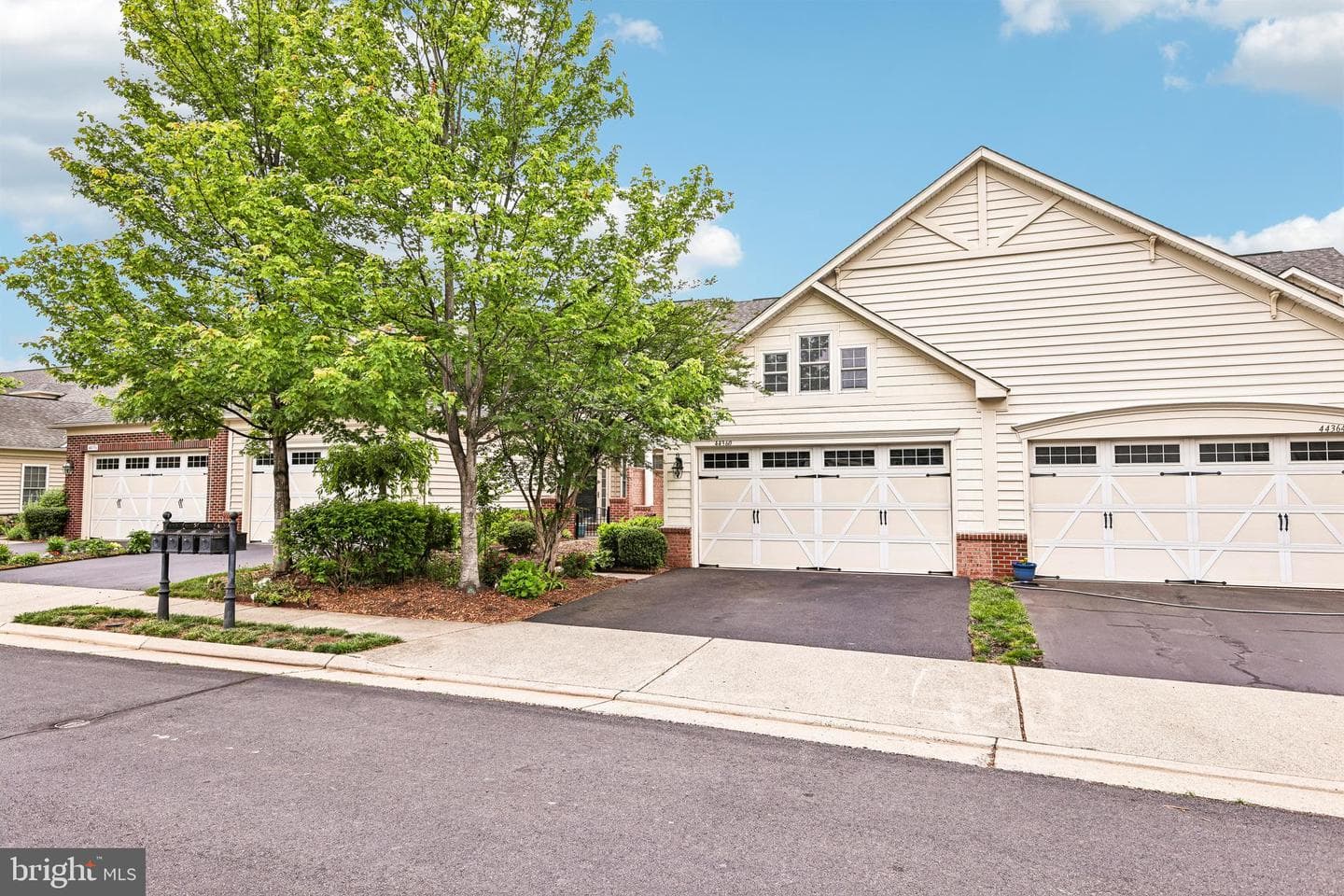 44360 Sunset Maple Drive
