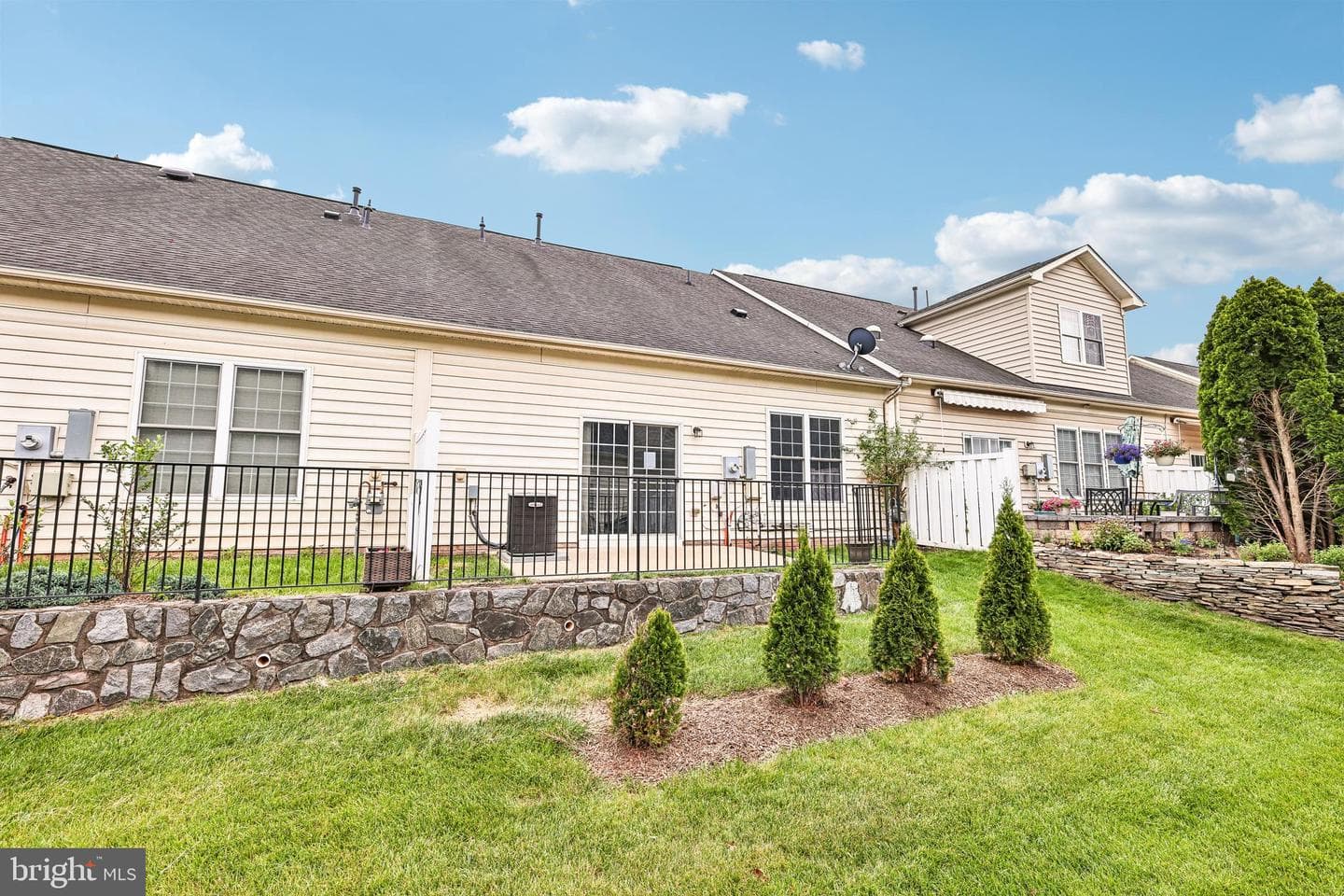 44360 Sunset Maple Drive photo 44