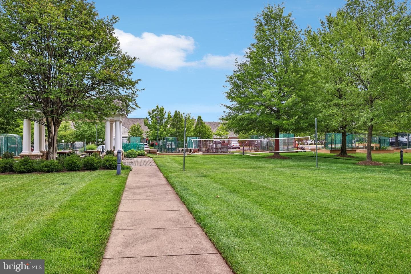 44360 Sunset Maple Drive photo 47