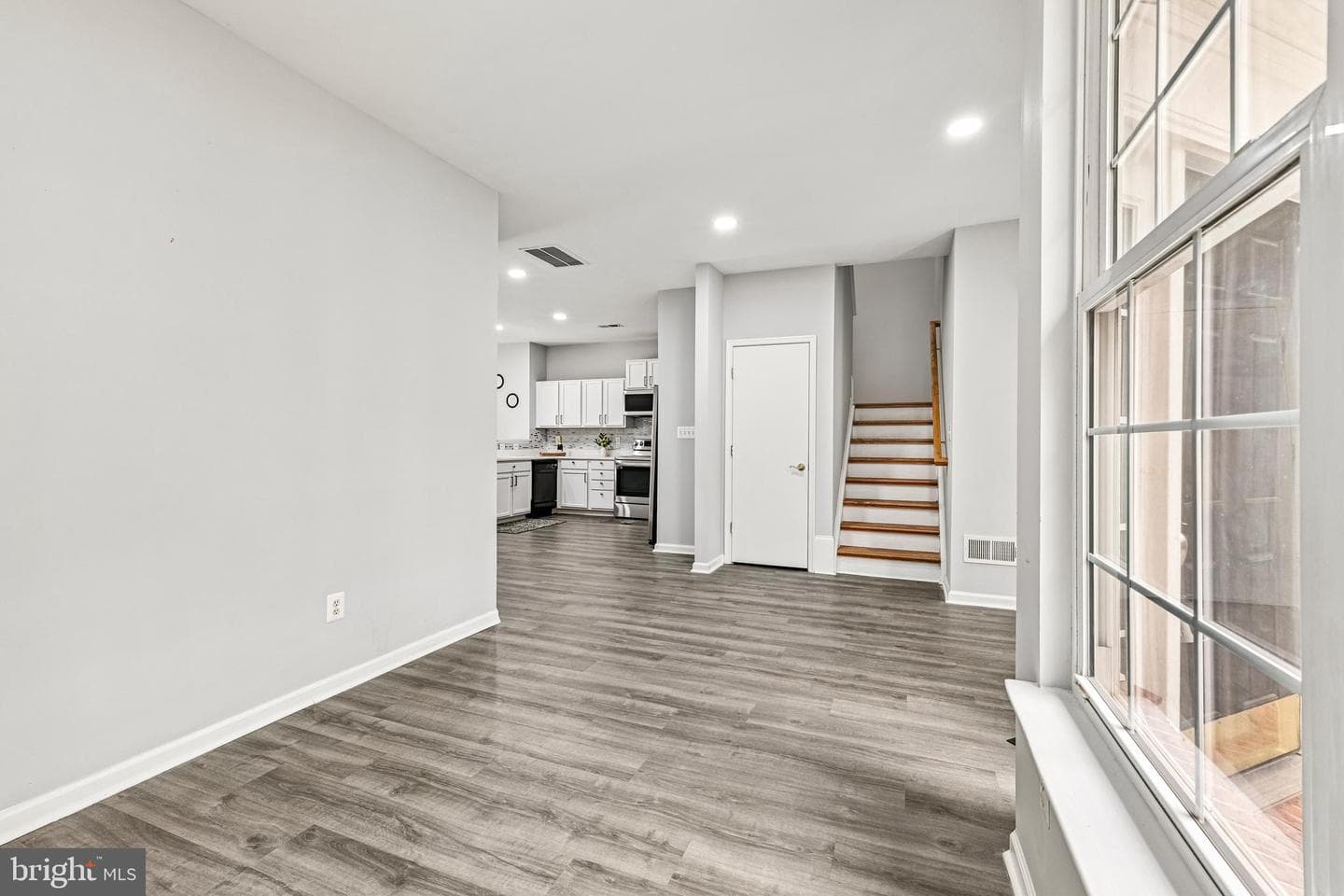 44360 Sunset Maple Drive photo 9