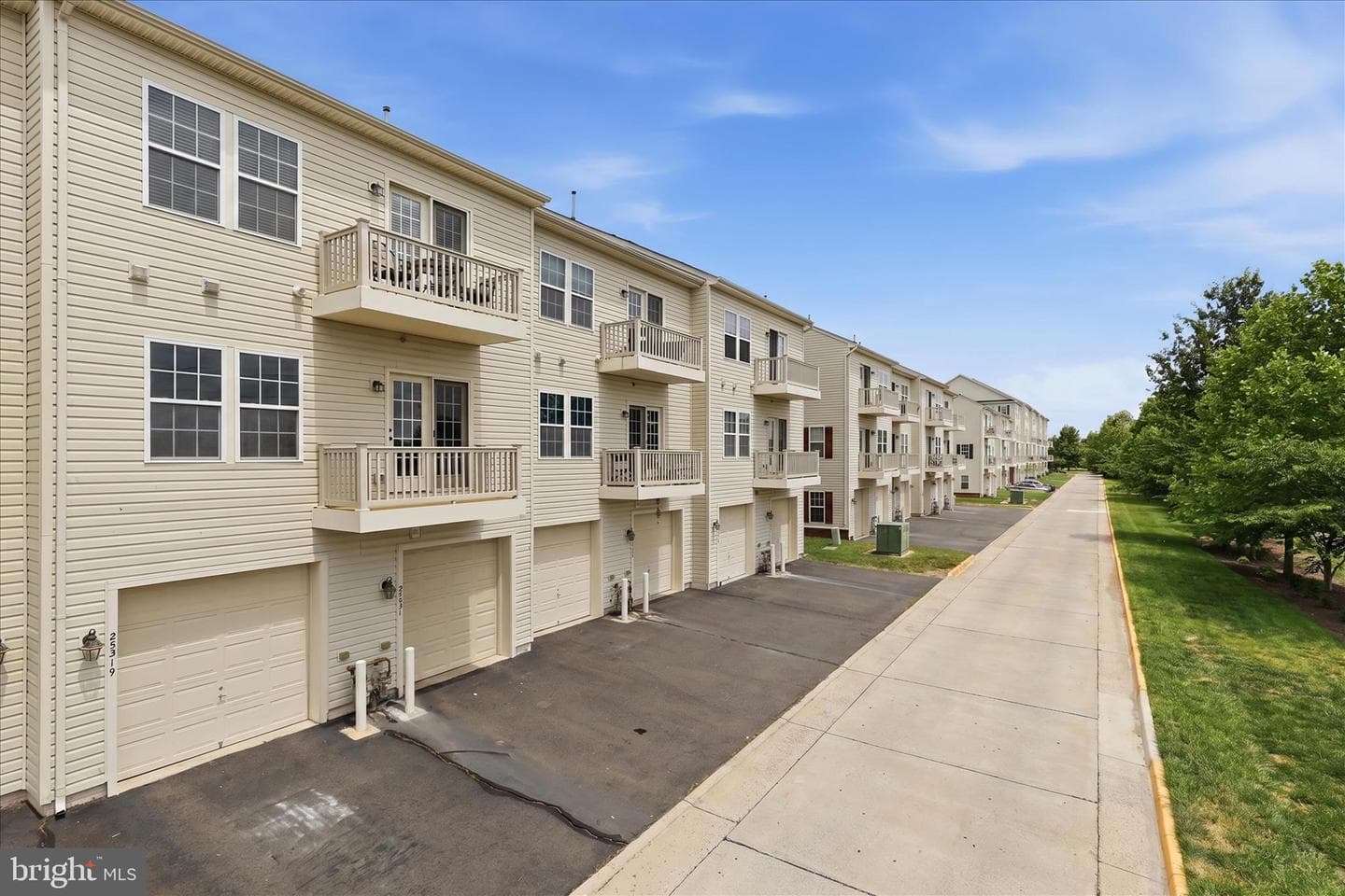 25321 Patriot Terrace photo 29