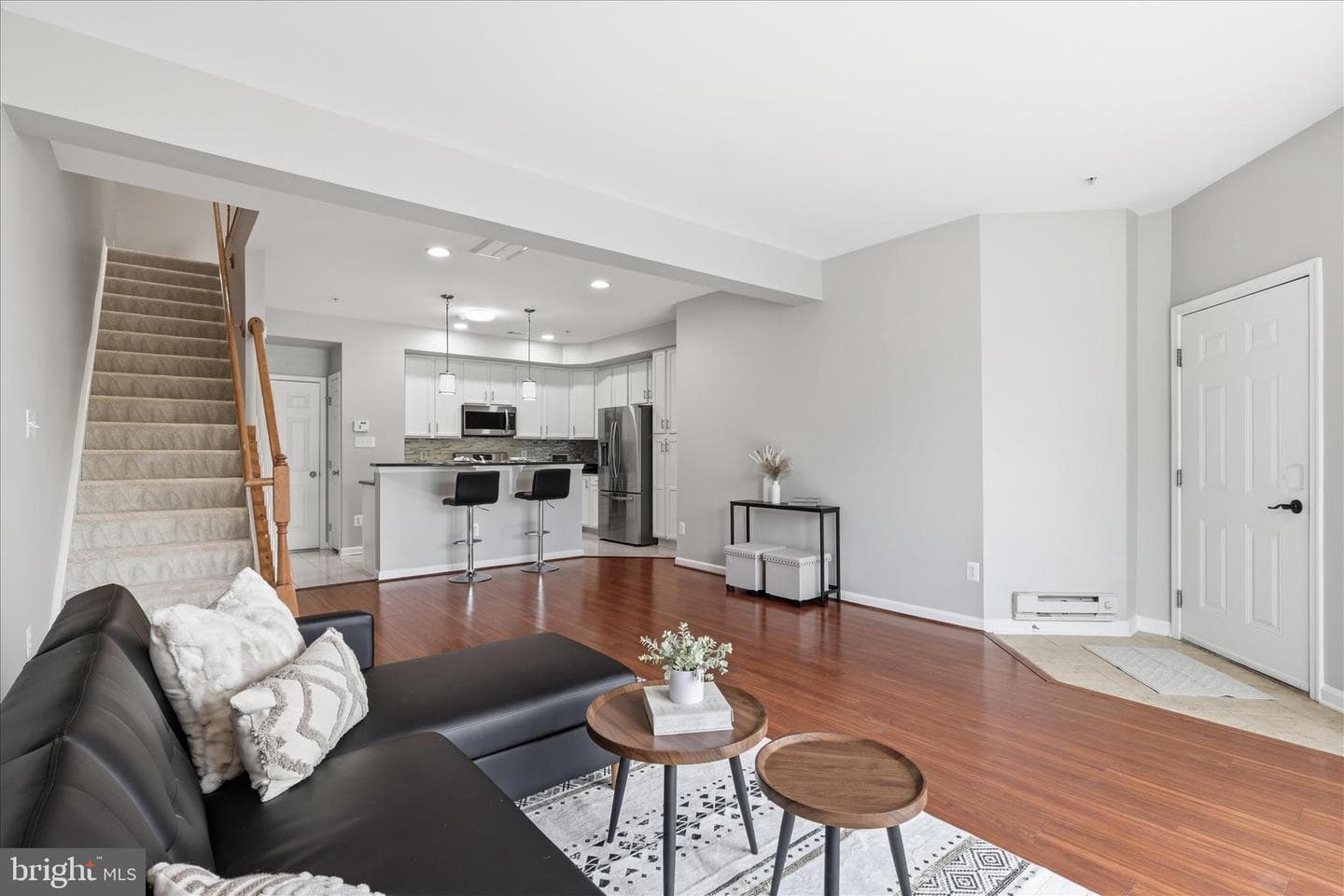 25321 Patriot Terrace photo 5