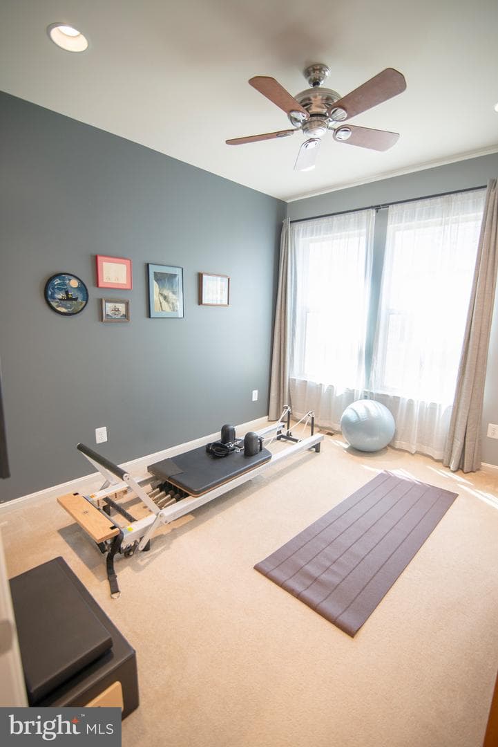 22780 Sagamore Square photo 25