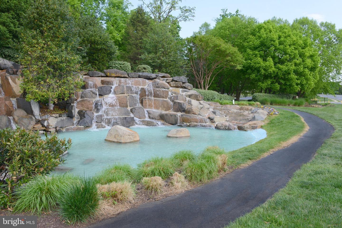 22780 Sagamore Square photo 47