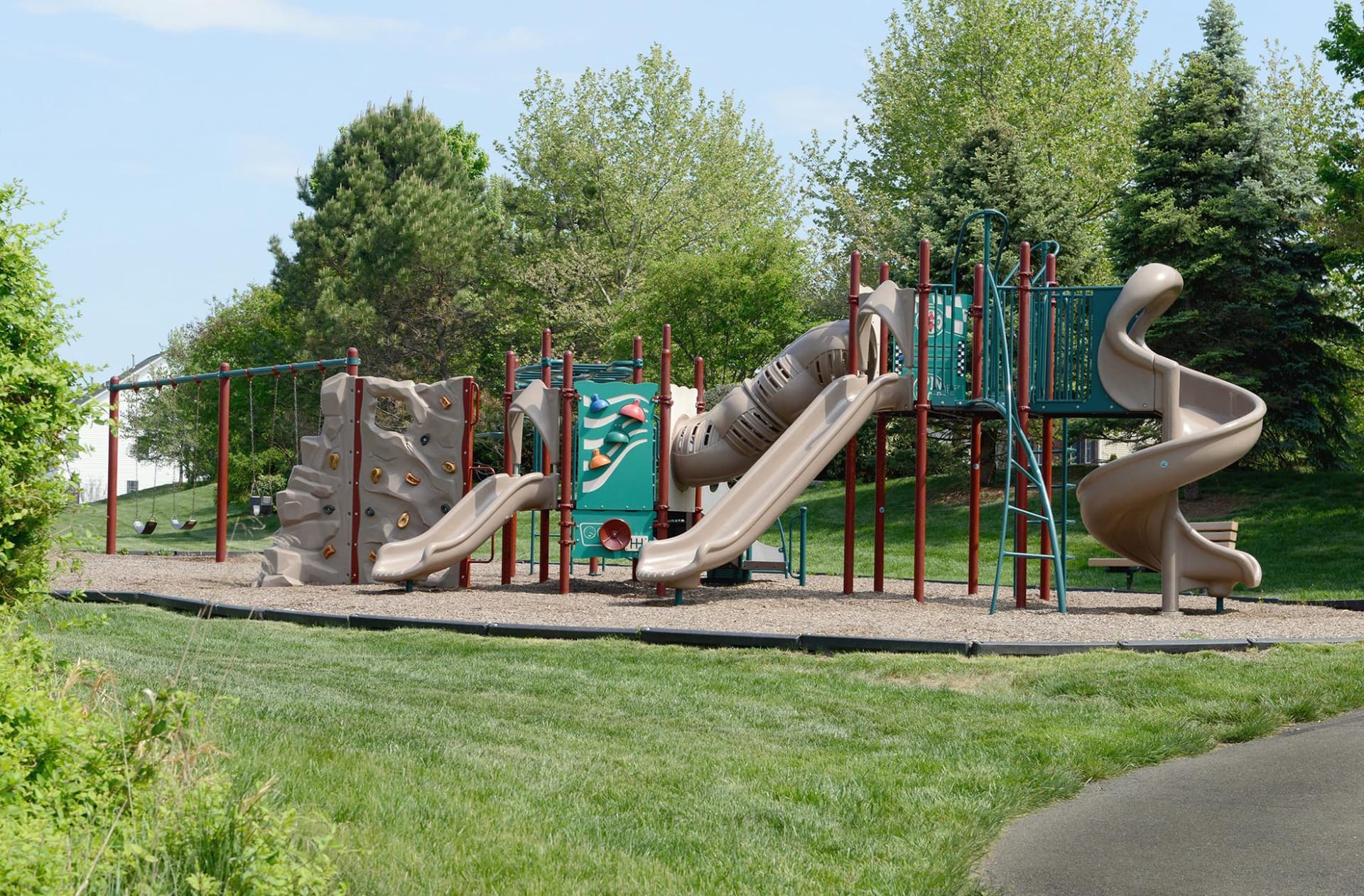 22780 Sagamore Square photo 49