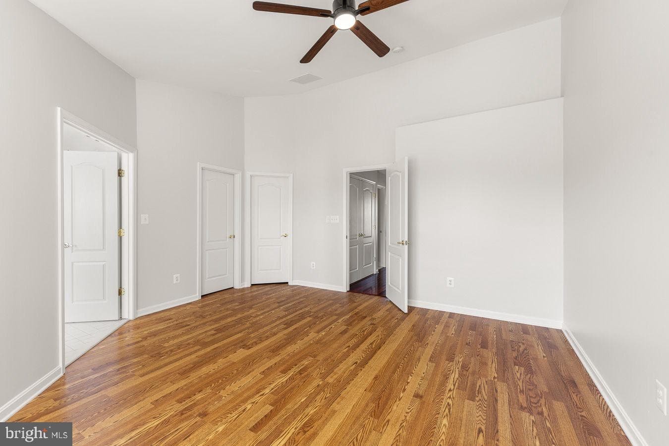 21932 Windy Oaks Square photo 15