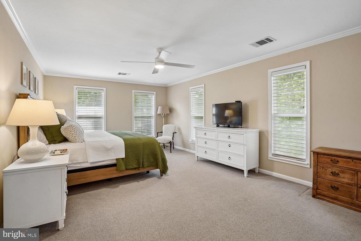 42787 Oatyer Court photo 37