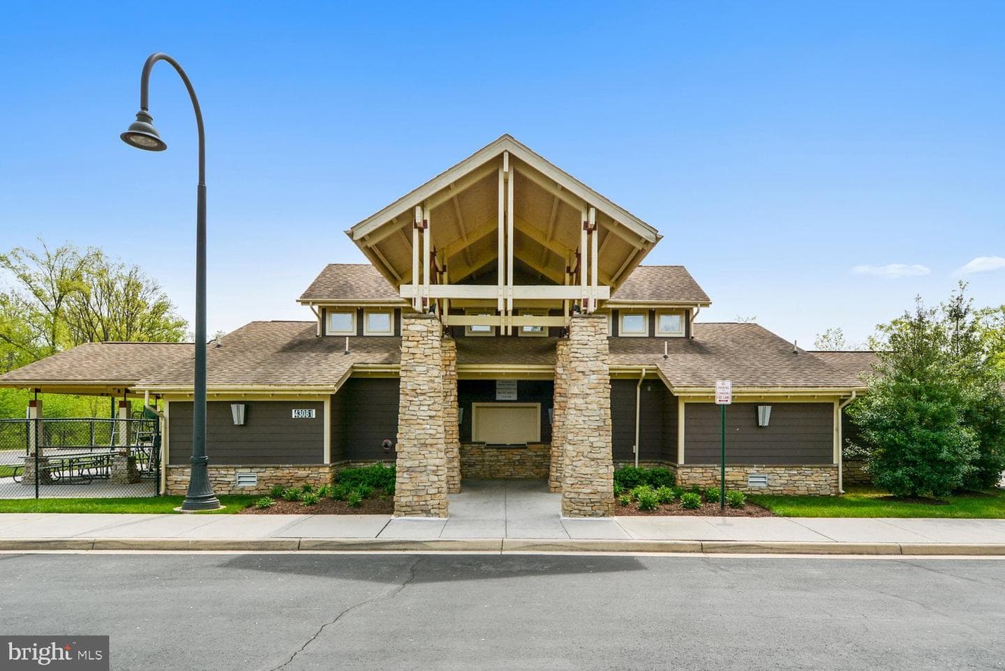 42787 Oatyer Court photo 89