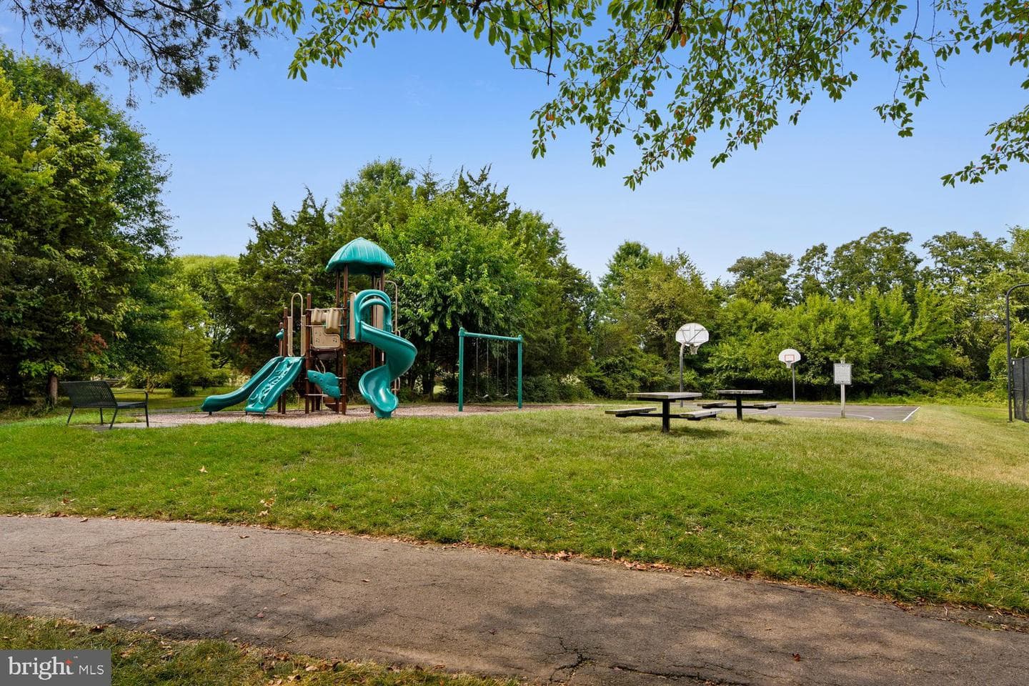 42787 Oatyer Court photo 90