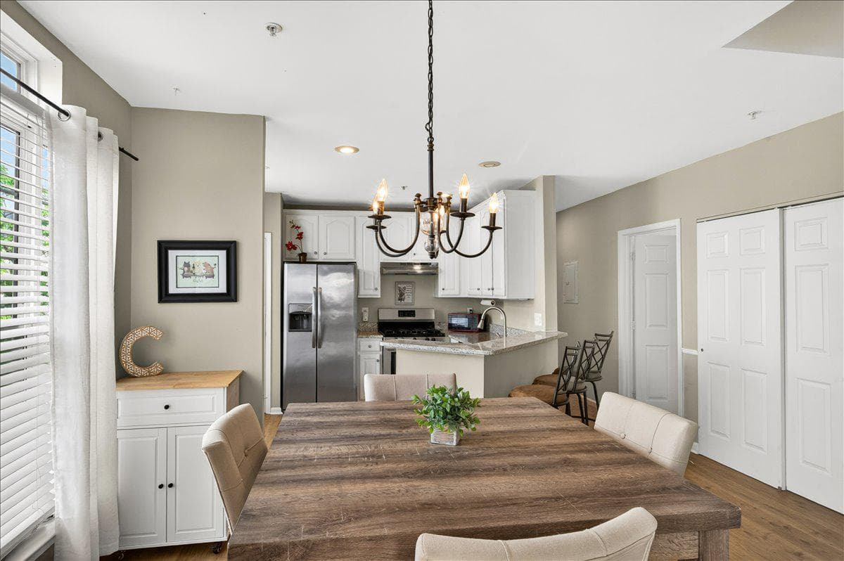 25280 Lake Shore Square #205 photo 12